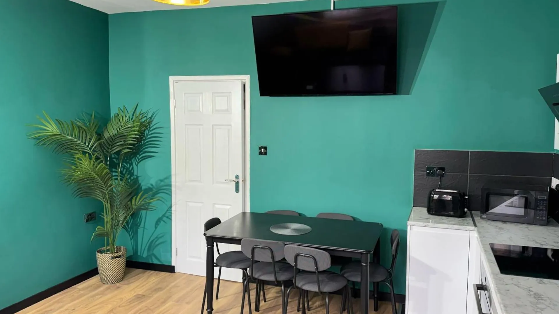 Spacious Flat Near To City Centre Nottingham Lägenhet